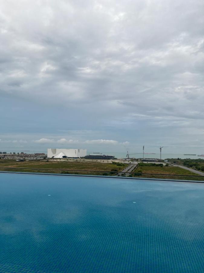 Apartment Straits Sea View 2r2b 5 Pax 1 Parking *