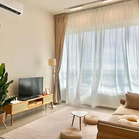 Melaka Straits Sea View 2R2B 5 Pax 1 Parking Apartment Exterior photo